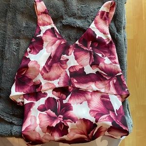 Dynamite Floral Tank Top